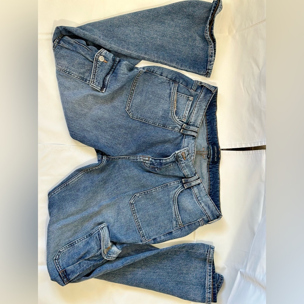 Brand new stylish jeans!